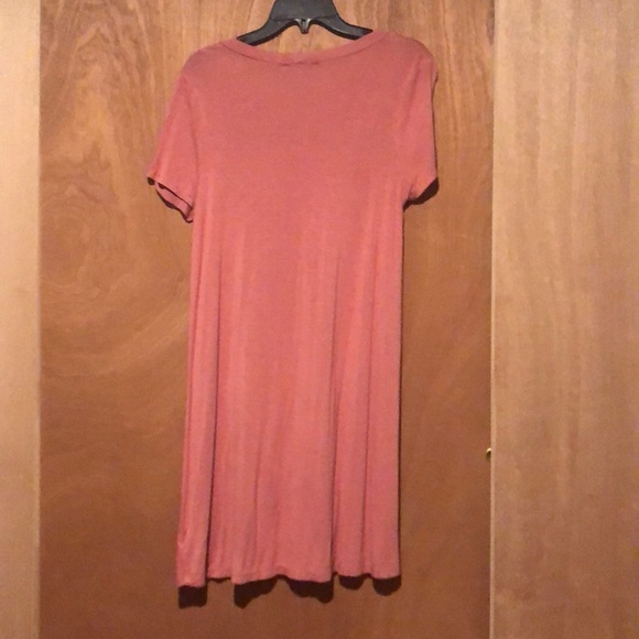 Flower Embroidered Pink T-shirt dress - Picture 2 of 2